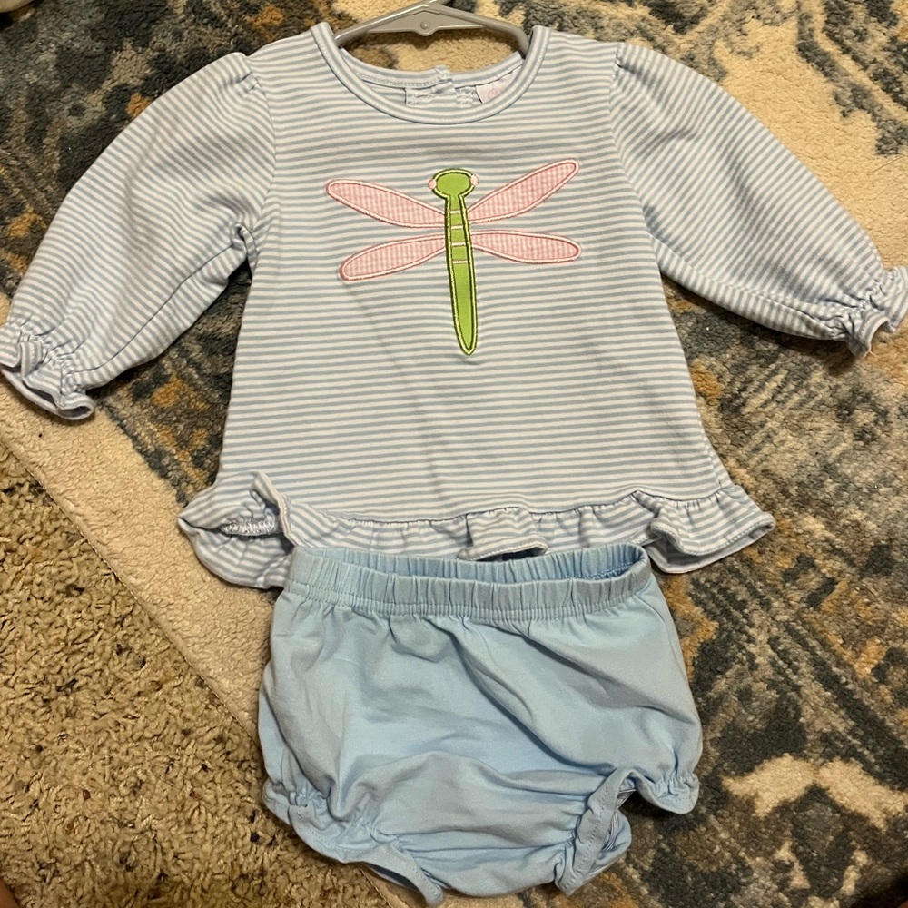Stitchy fish outfit